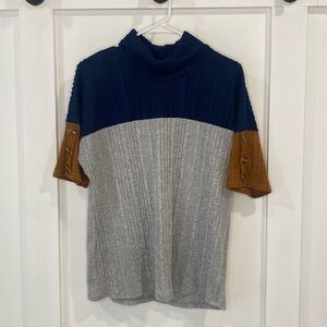 AUW short sleeve sweater blouse
